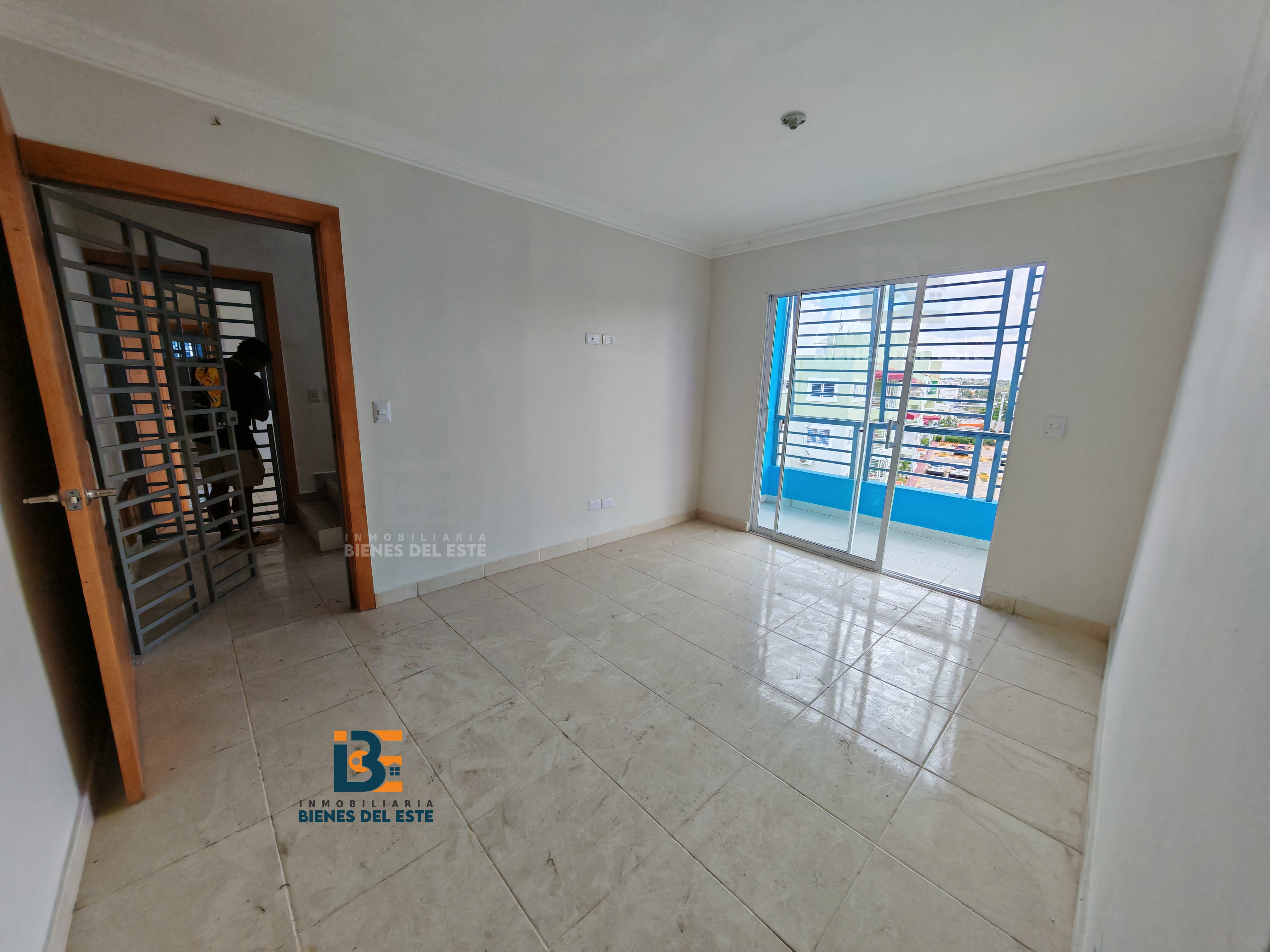 apartamentos - Vendo Apartamento CON ACCESO EXCLUSIVO A TERRAZA 1