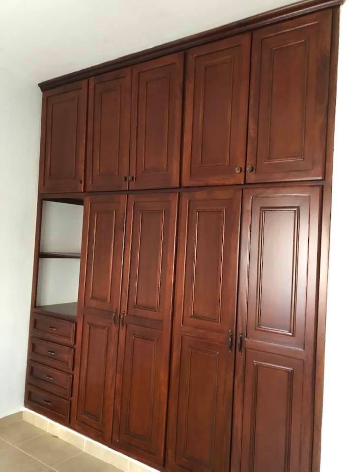 muebles y colchones - Closet a la medida en madera para tu espacio  3
