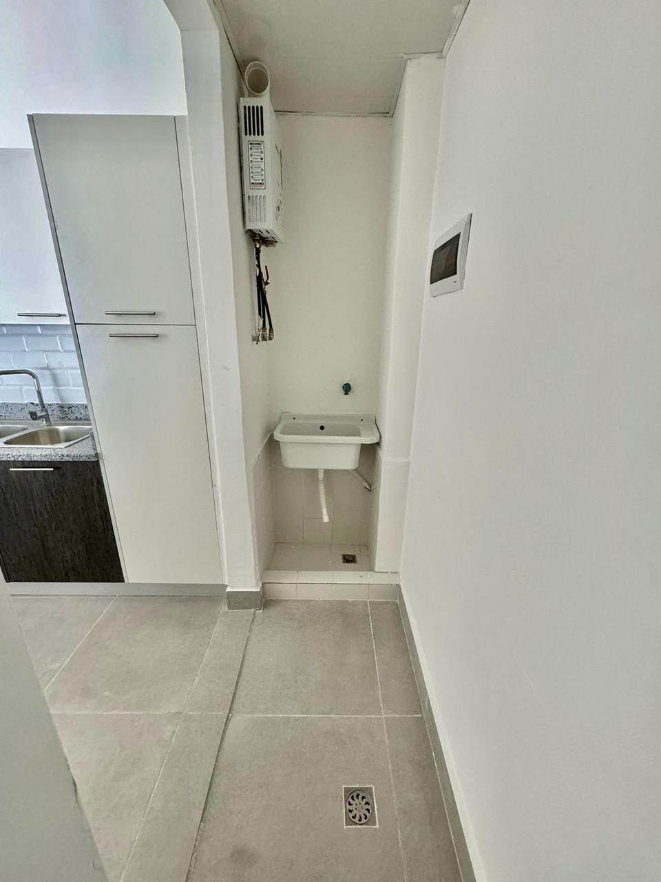 apartamentos - Vendo apartamento en Bella Vista Sur  2