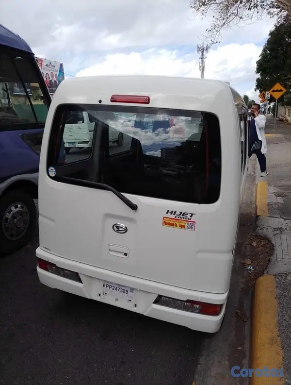 jeepetas y camionetas - Daihasut Hijet Cargo 3