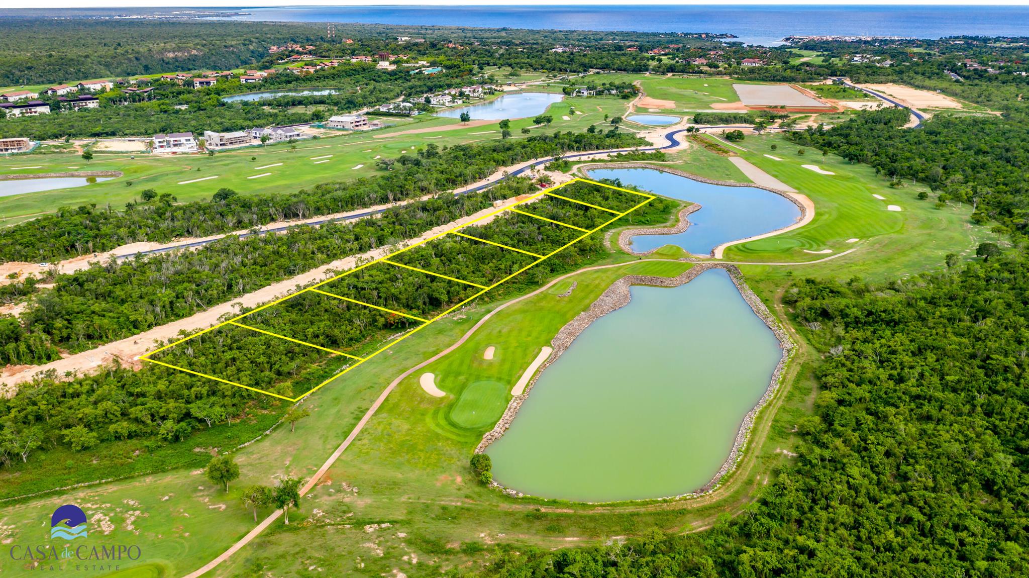 solares y terrenos - Solar en Casa de Campo la Romana  4