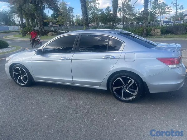 carros - Honda Accord V6 2010 — Excelente condiciones, súper nítido 🔥 9