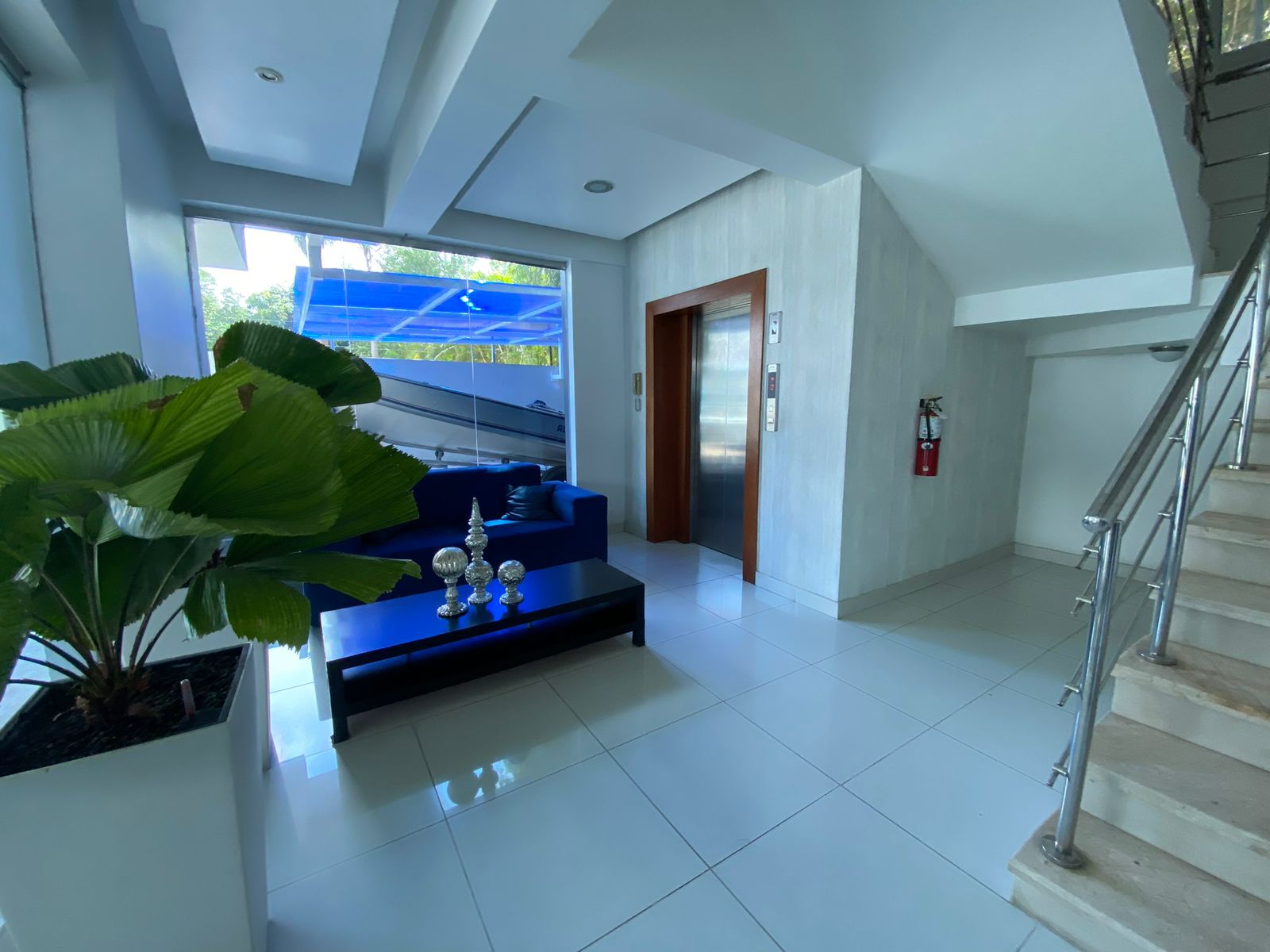 apartamentos - Apartamento 2do Nivel en Villa Olga  4