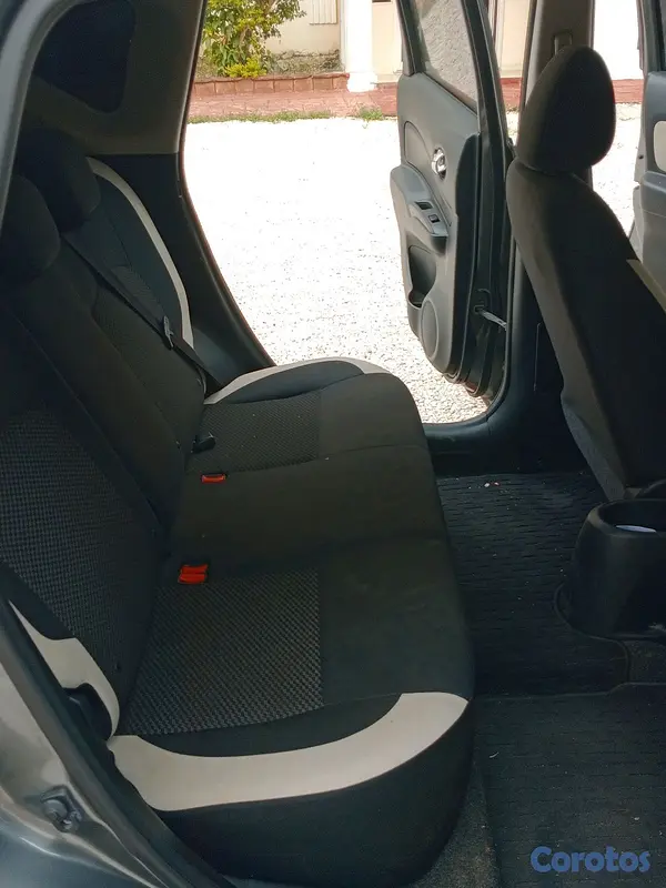 carros - Nissan Note 2018 4x4 7