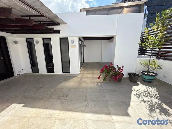 apartamentos - alquiló piantini PH tres habitaciones con baño dos parqueos terraza family locke 5