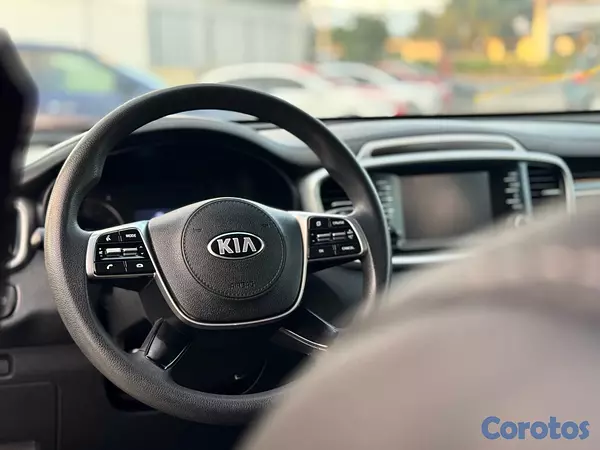 jeepetas y camionetas - Kia Sorento 2020 AWD 
 7