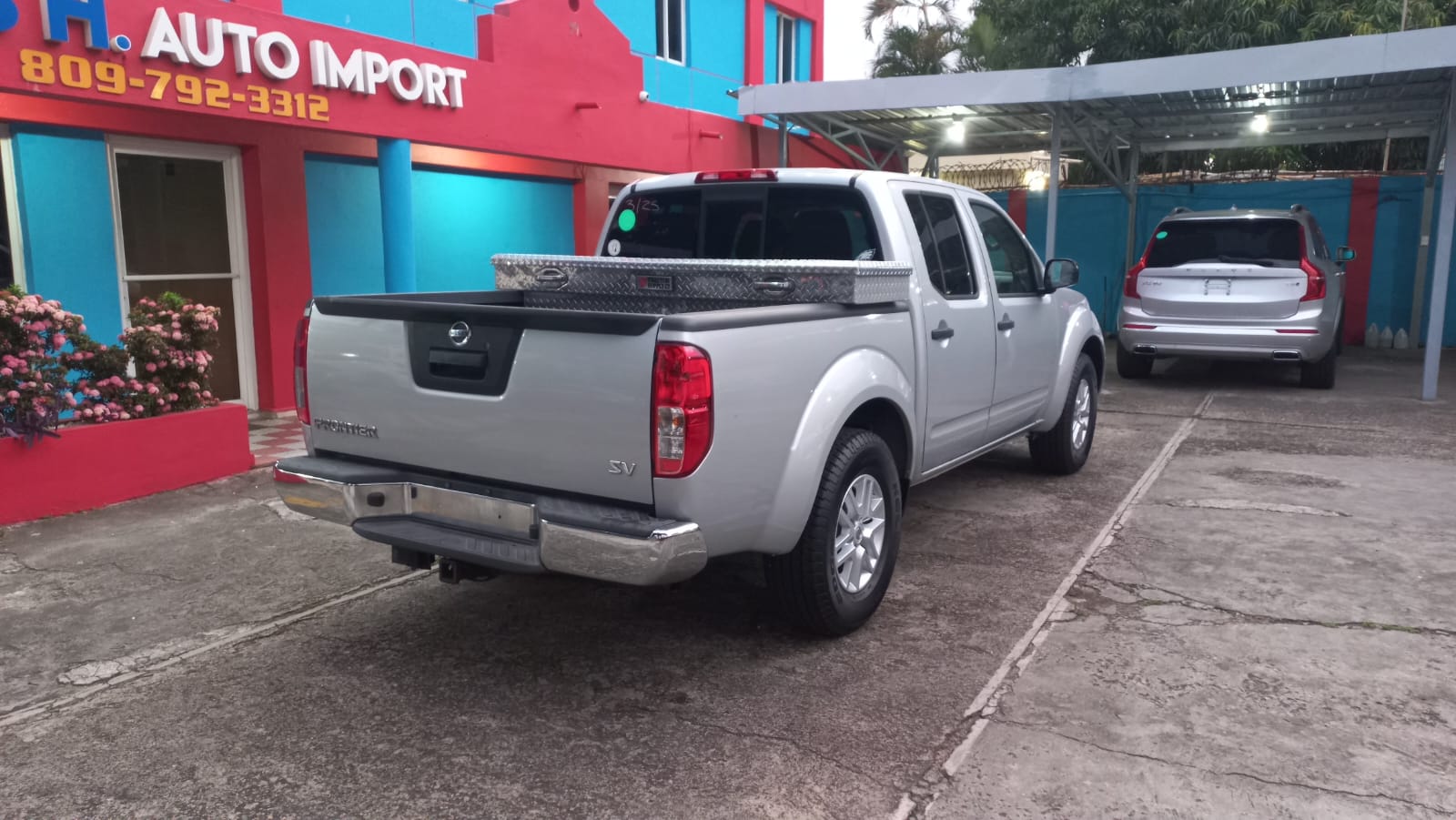jeepetas y camionetas - Nissan Frontier SV año 2019 Gris Plata 6