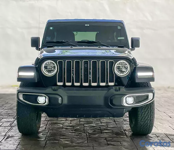 jeepetas y camionetas - Jeep Wrangler Sahara  4