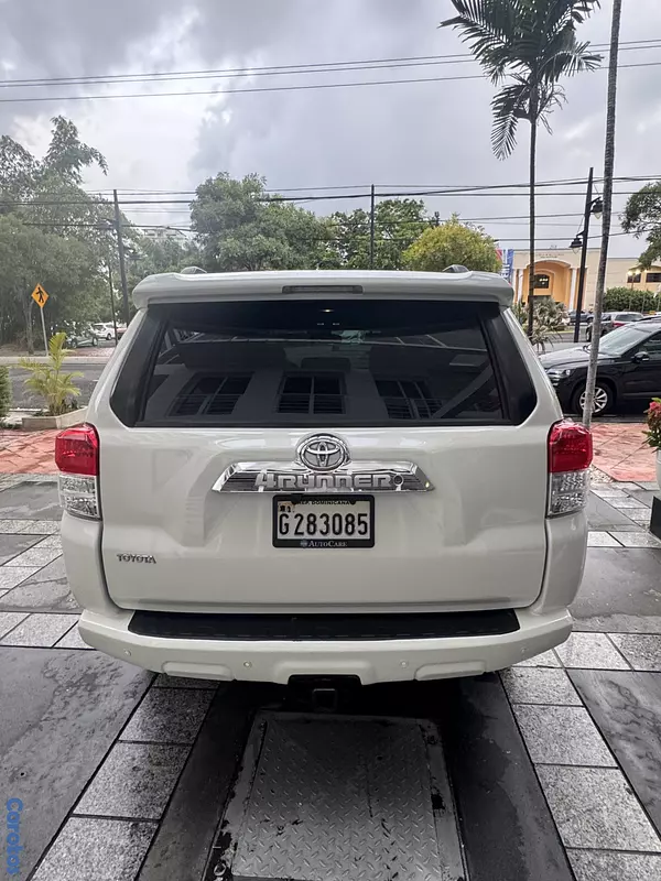 jeepetas y camionetas - Vendo Toyota 4Runner SR5 de Oportunidad!!! 10