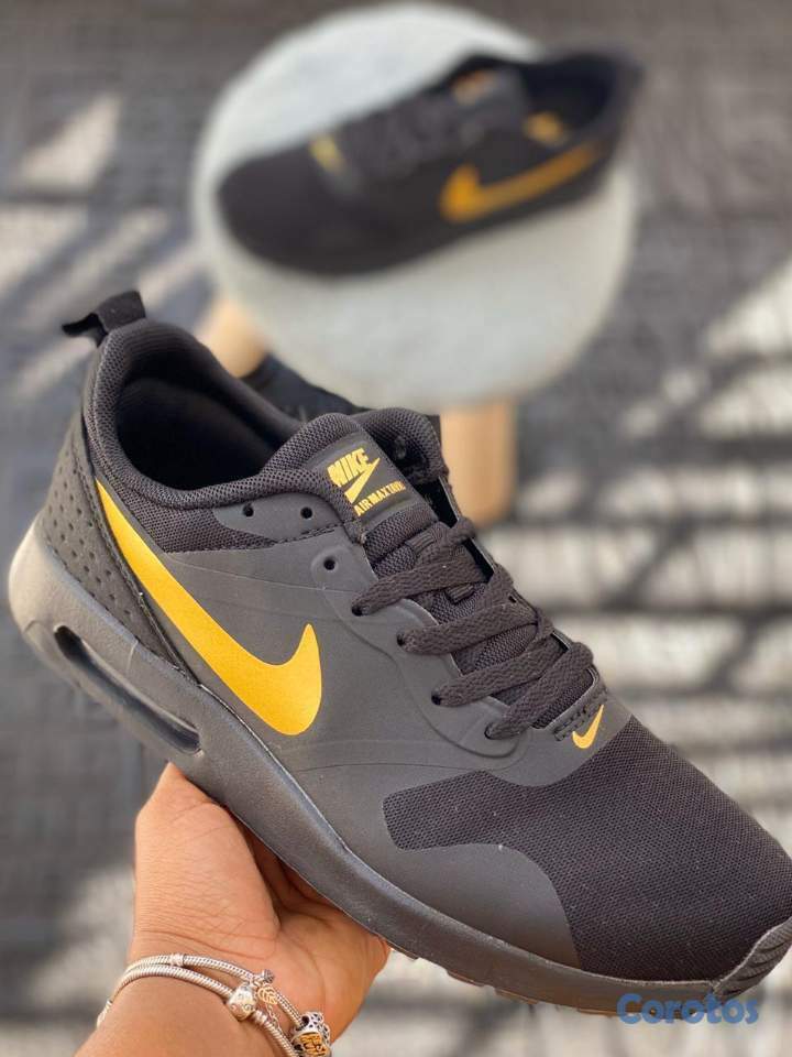 zapatos unisex - Tenis Nike Air Max Tavas Running 2020 3