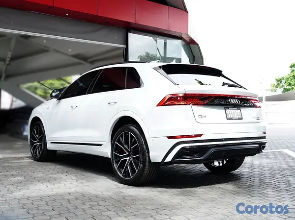 jeepetas y camionetas - Audi Q8 2021 3