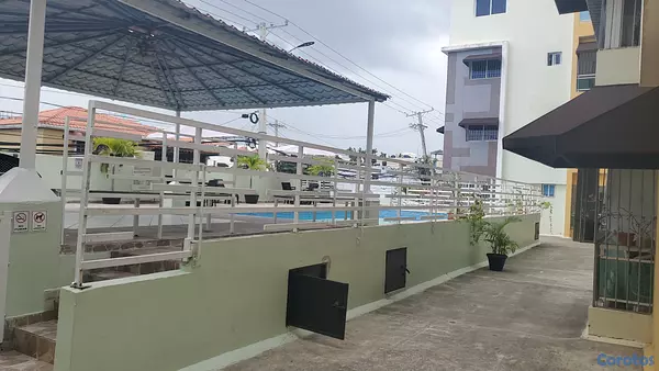 apartamentos - “Exclusivo Piso 4 con Terraza Privada y Piscina – San Isidro, Inversión Segura 10