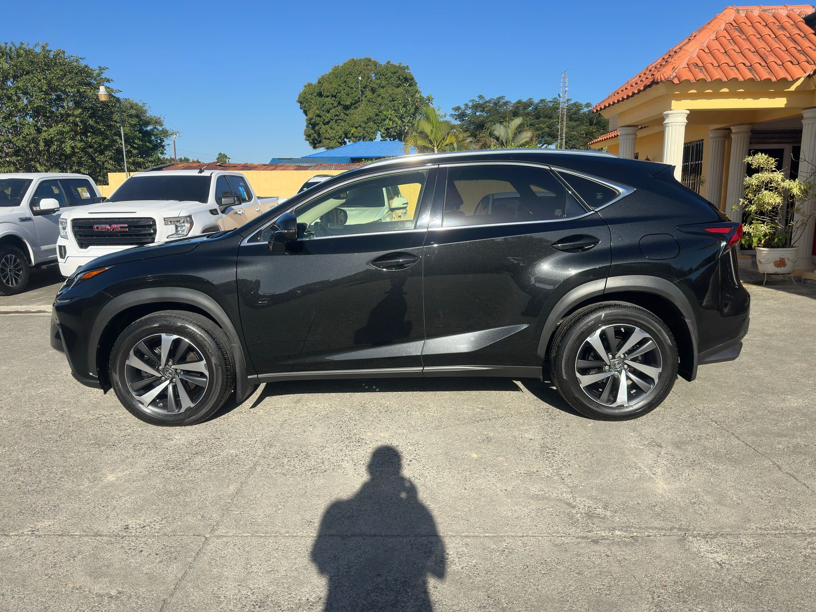jeepetas y camionetas - 2019 Lexus NX300  4x4  6