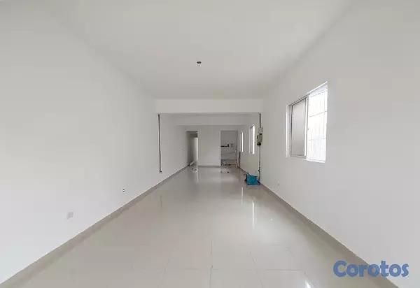 oficinas y locales comerciales - hermoso local comercial en renta  5