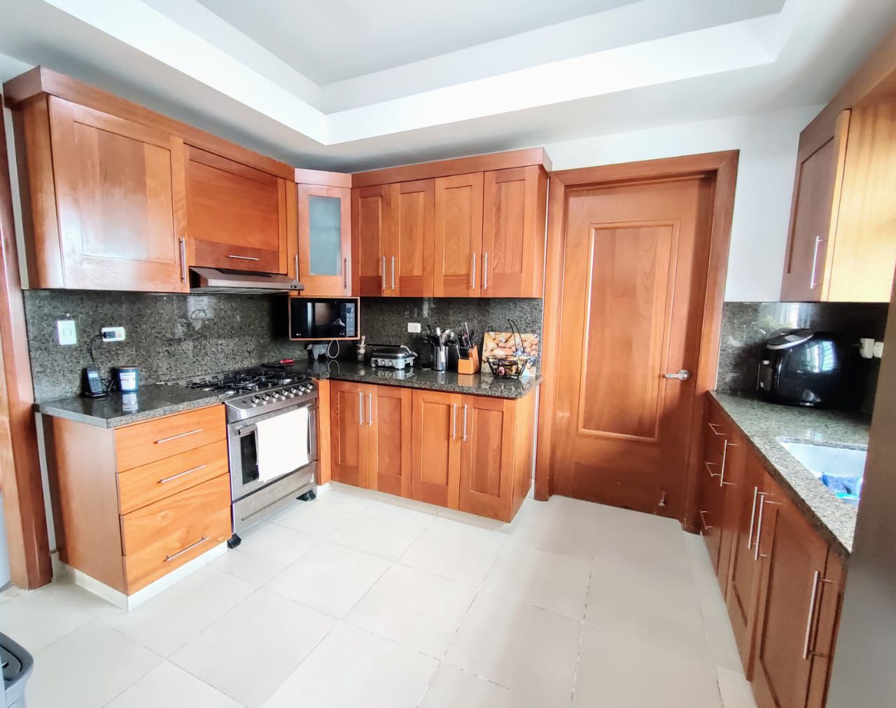 apartamentos - Vendo apartamento en Naco 8