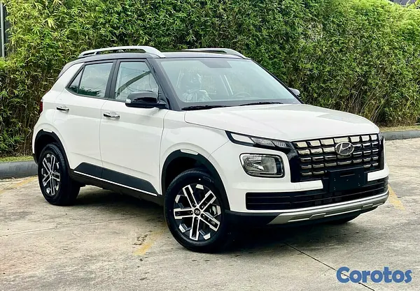 carros - HYUNDAI VENUE FULL (DOBLE TONO) 2025 9
