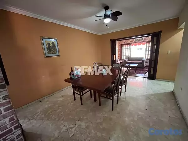 apartamentos - Venta de un apartamento amplio ubicado en Ensanche 18