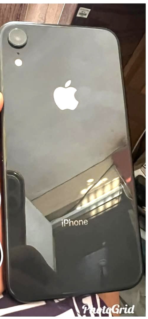 celulares y tabletas - IPhone XR 64gb Factory Unlock Batery 88 1M Garanti