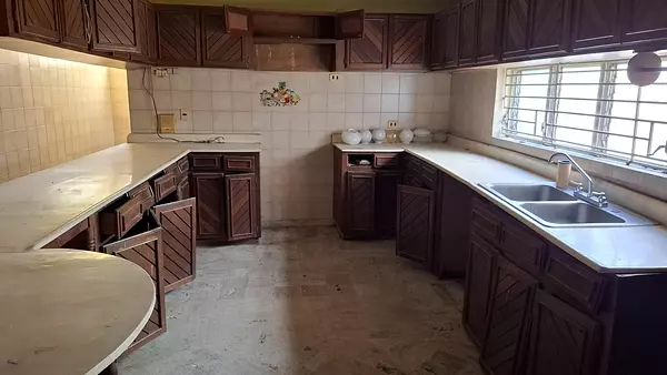 casas - ALQUILER DE CASA EN SECTOR DE NACO – TERRENO 637.5M2 5