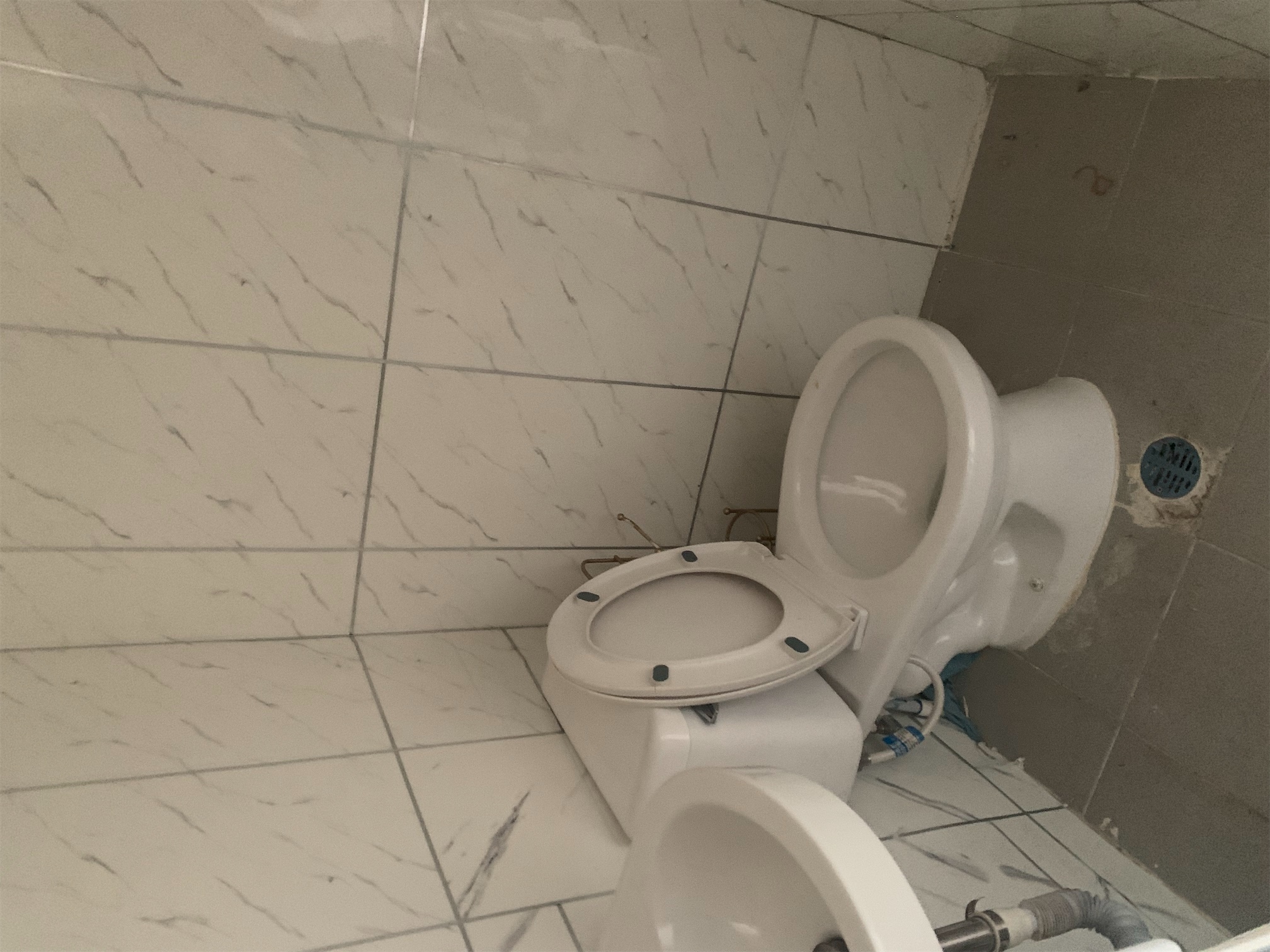 oficinas y locales comerciales - Local en primer nivel arroyo hondo  4