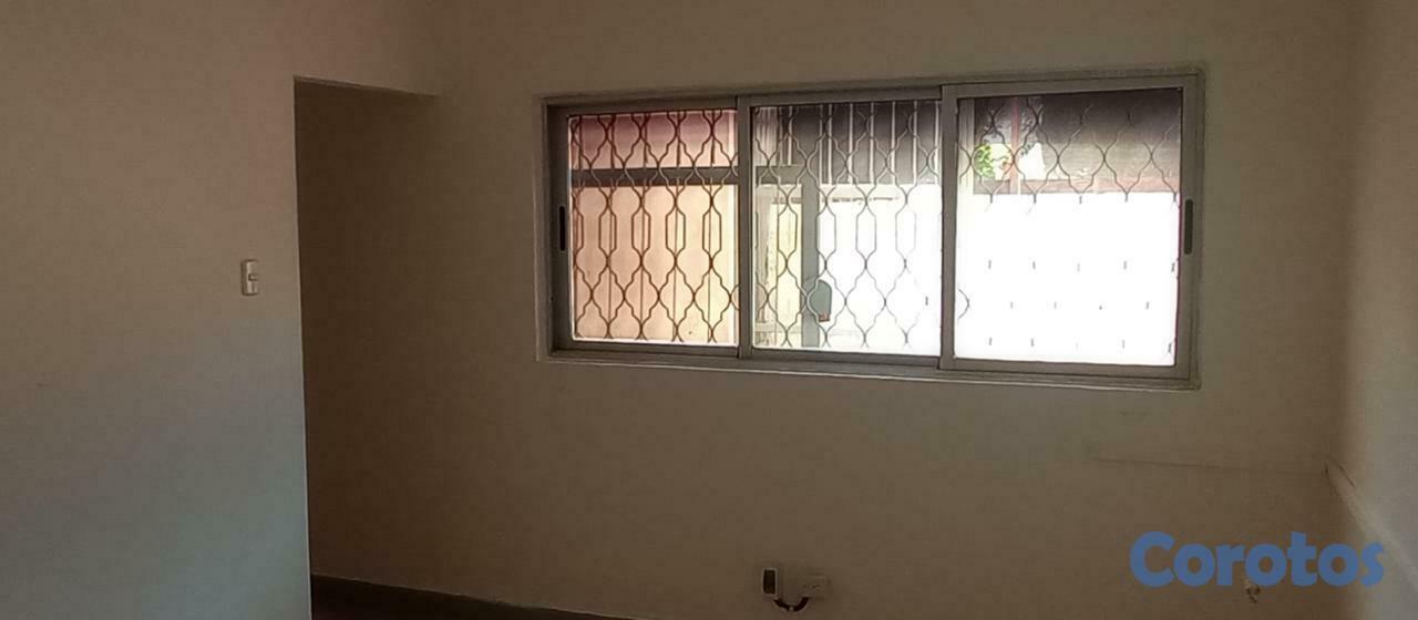 oficinas y locales comerciales - Alquiler Local Comercial, Gazcue, Santo Domingo 3