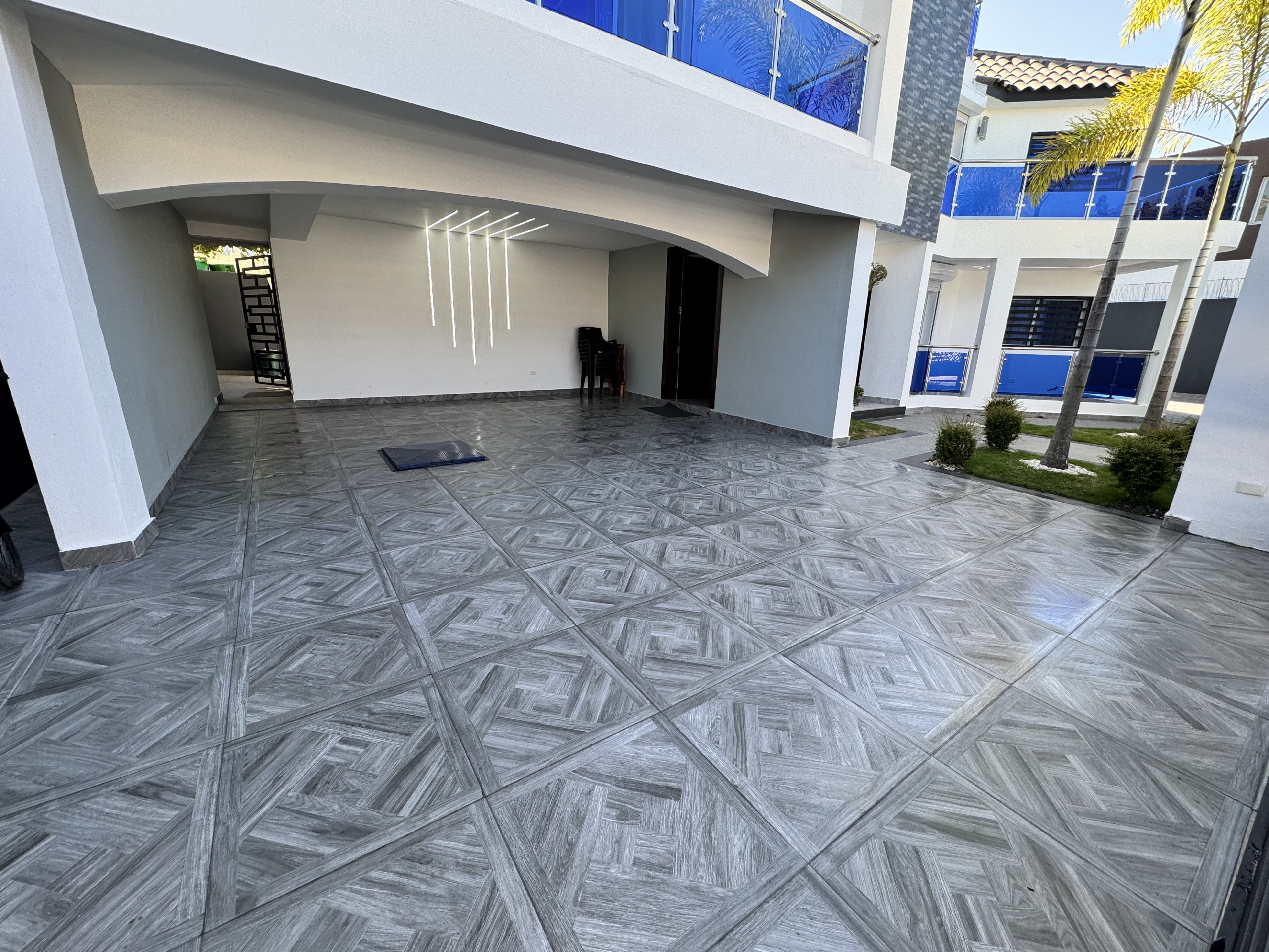casas - venta de casa de lujo en autopista de san isidro brisa oriental Santo Domingo  3