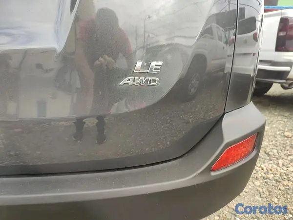 jeepetas y camionetas - toyota rav4 2015 4