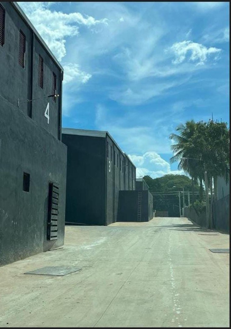 otros inmuebles - Nave en Alquiler Km 22 Auto Duarte.  
SIN INTERMEDIRIO

 1
