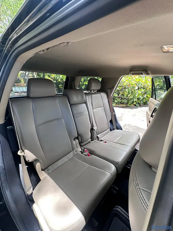 jeepetas y camionetas - Oferta Toyota 4Runner SR5 2011 Unico dueño. 7