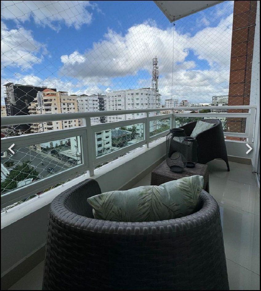 apartamentos - Apartamento en Evaristo Morales 8vo Nivel 