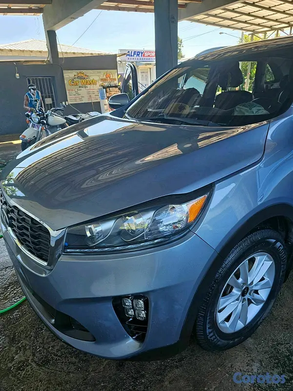 jeepetas y camionetas - kia sorento  3