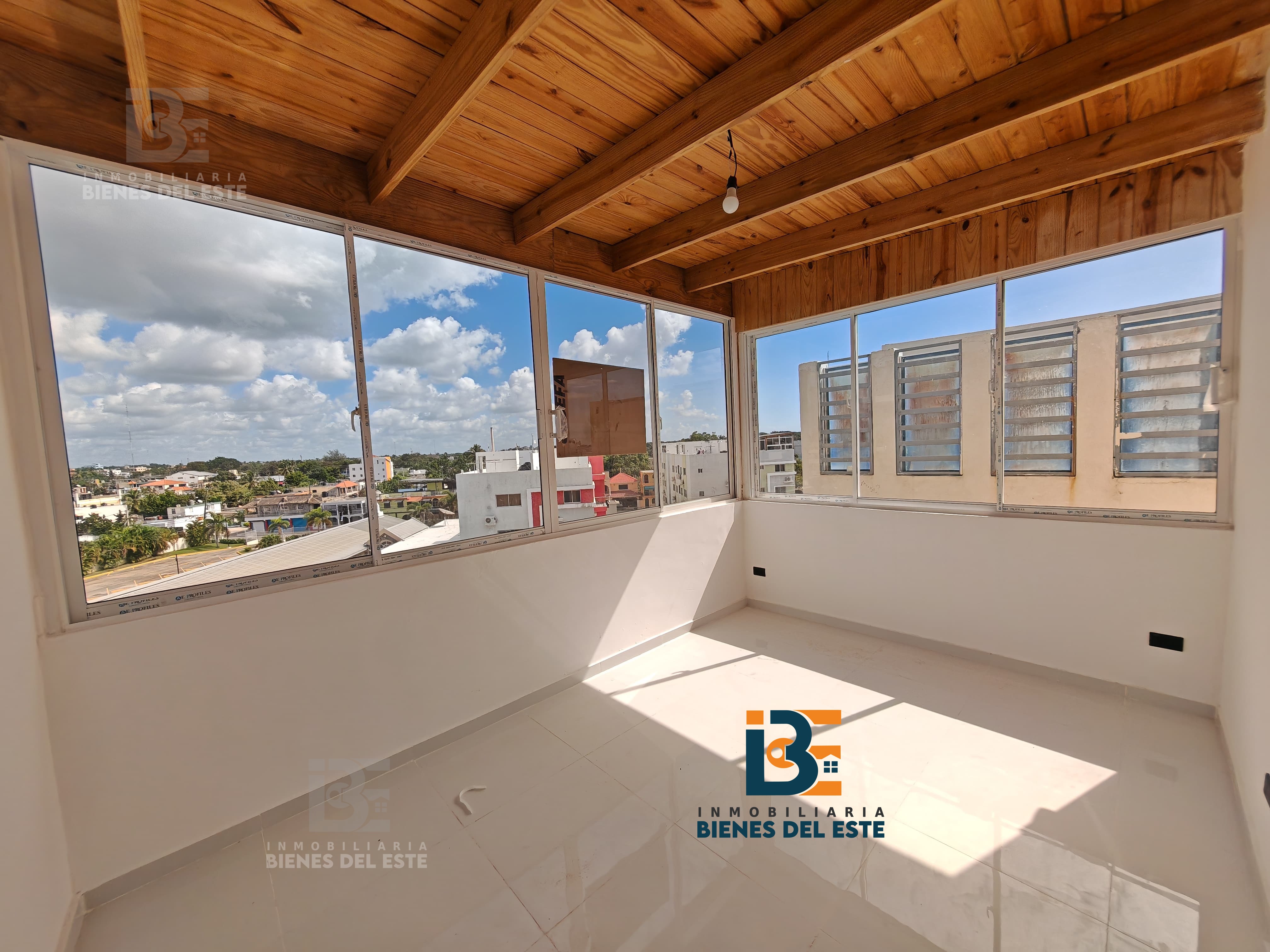 apartamentos - Se Alquila Nuevo y Moderno Apartamento 4
