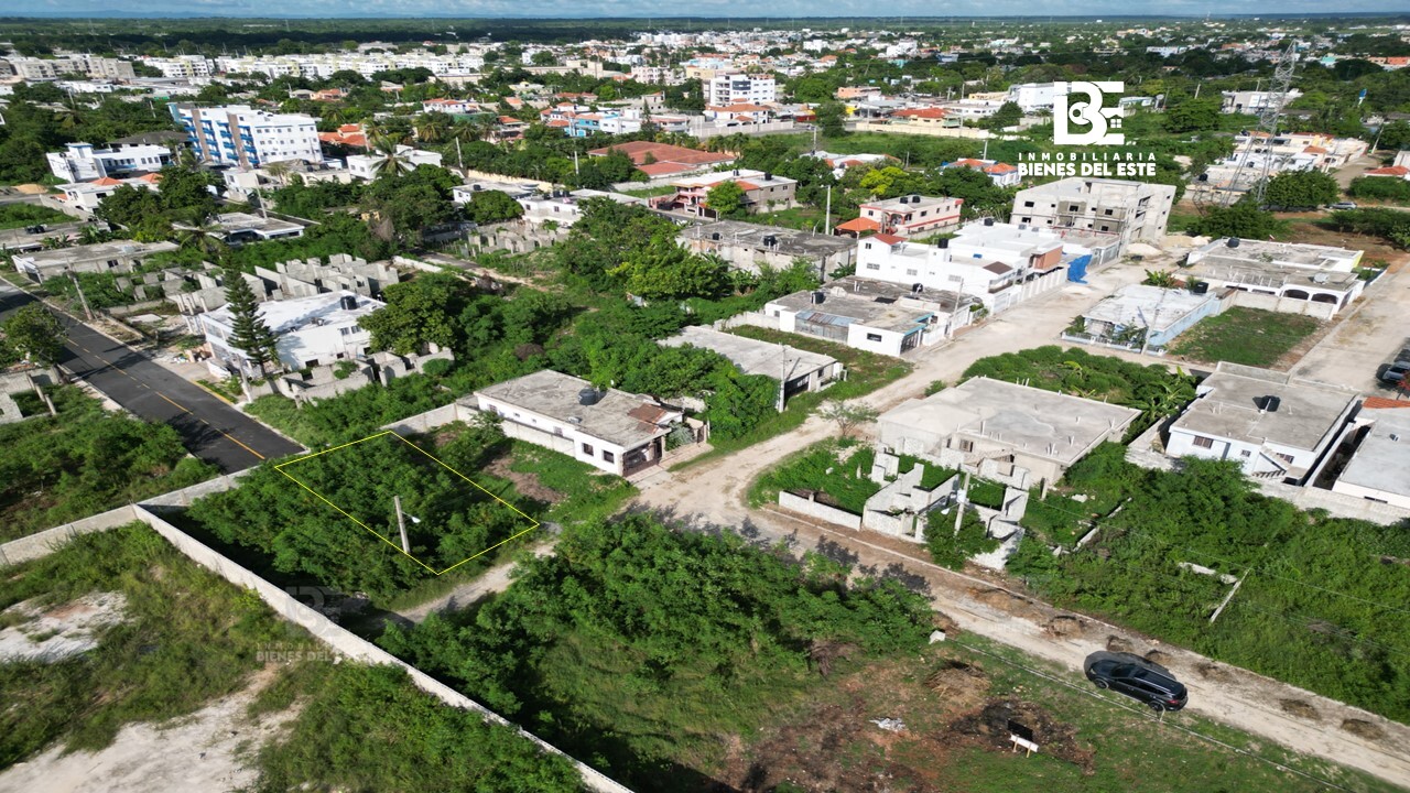 solares y terrenos - Se Vende Solar con 171 metros. Residencial Paraiso 9
