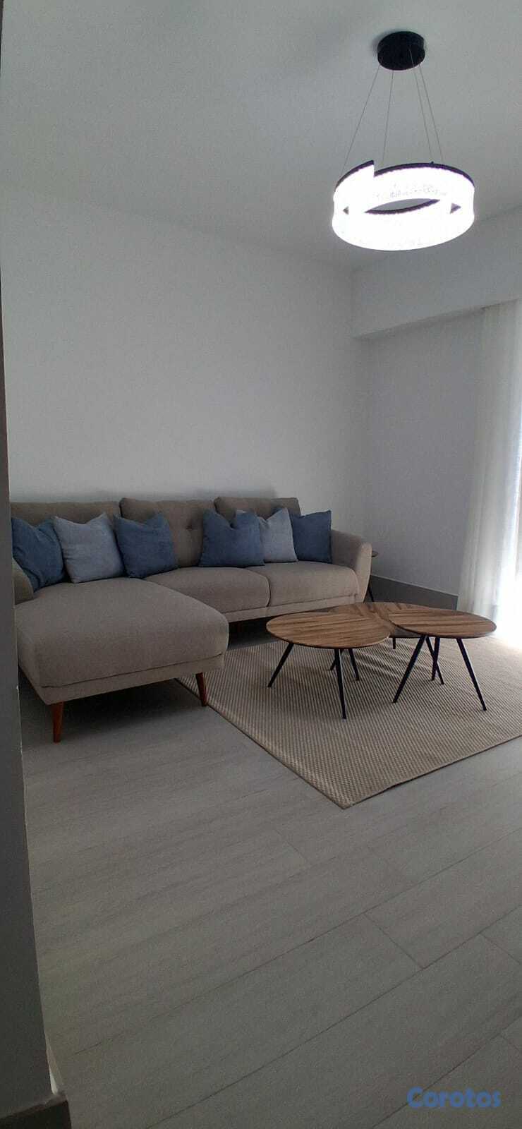 apartamentos - Apartamento en piantini Amueblado   US$ 1500     4