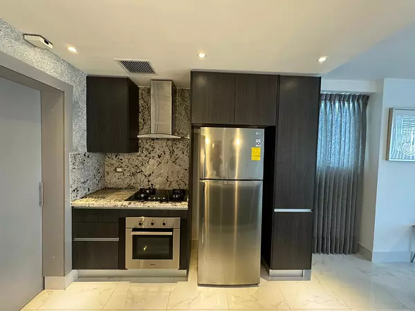 apartamentos - Apartamento en Alquiler Amueblado – Piantini 6