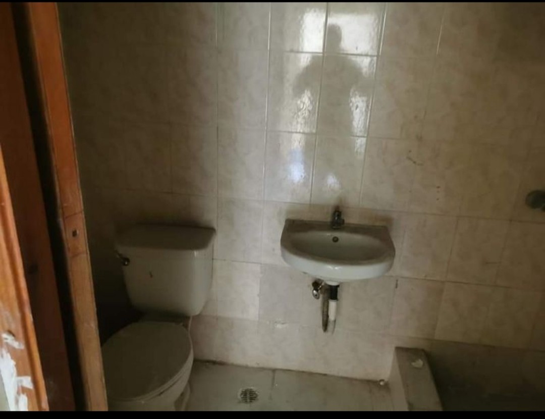 casas - Se Vende Casa en el Pedro Justo Carrión de OPORTUNIDAD CON LOCAL COMERCIAL 3