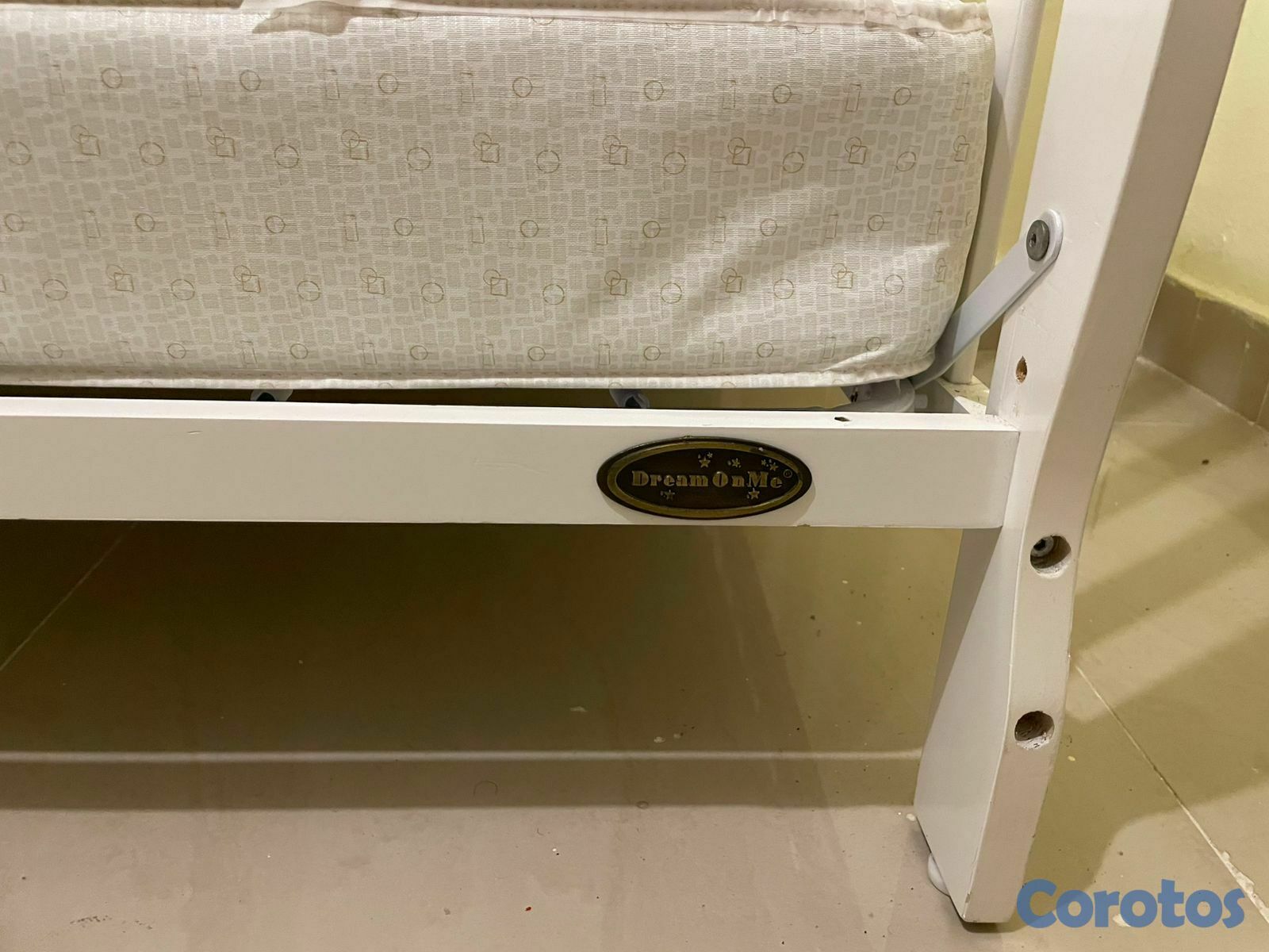 muebles - Cuna y colchón  5