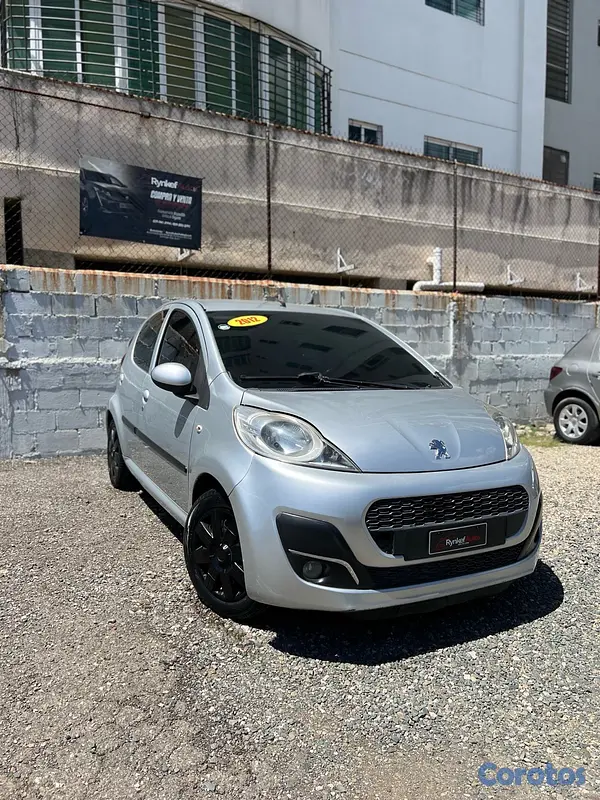 carros - Peugeot 107 Trendy 2012 2