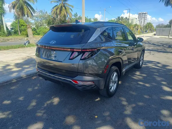 jeepetas y camionetas - Hyundai Tucson AWD 2023 2
