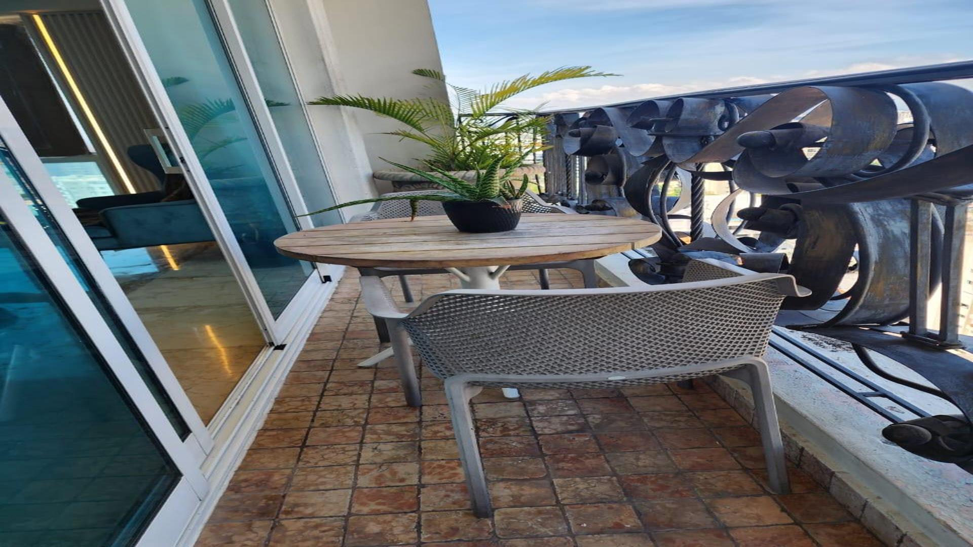 apartamentos - Se vende en La Esperilla, apartamento con vista al mar. 9