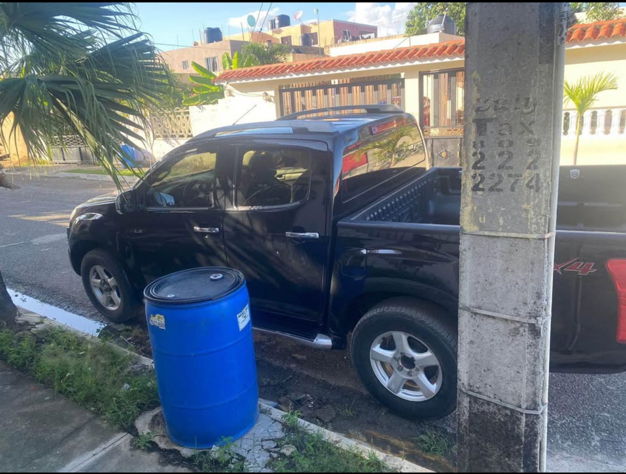 jeepetas y camionetas - Isuzu D-Max 2015 – Impecable, Automática, Lista pa 7