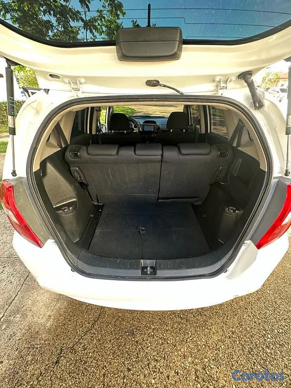 carros - honda fit 2014 japonés  8