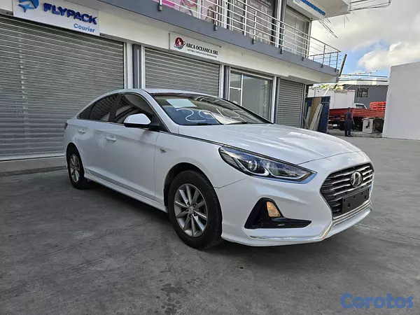carros - HYUNDAI SONATA NEW RISE 2018 BLANCO 5