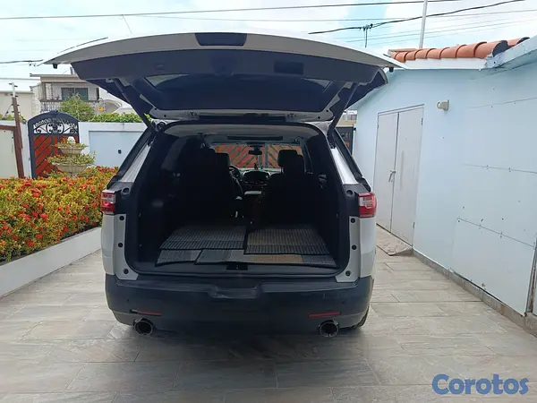 jeepetas y camionetas - oportunidad Chevorlet Travers LT 7