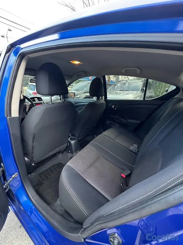 carros - Nissan Versa SV 2016
 5