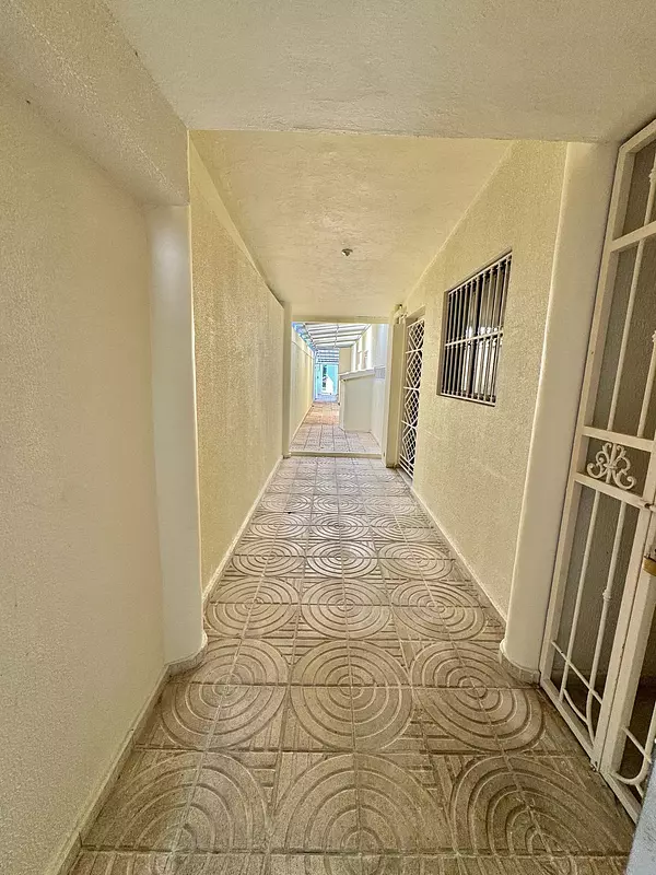 casas - Casa en Alquiler LOS CACICAZGOS 5