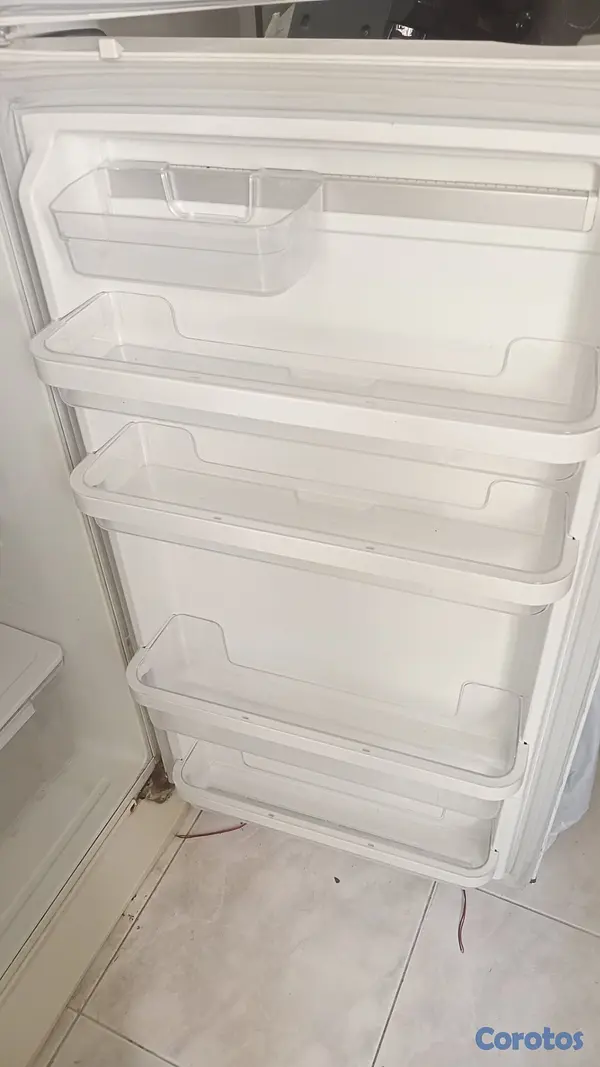 electrodomesticos - NEVERA FRIGIDAIRE NUNCA ARREGLADA  4