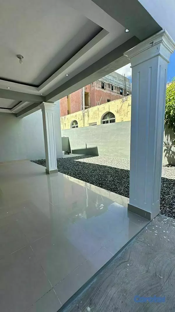casas - Tu Hogar Ideal en Brisa Oriental: Espacio y Elegan 5