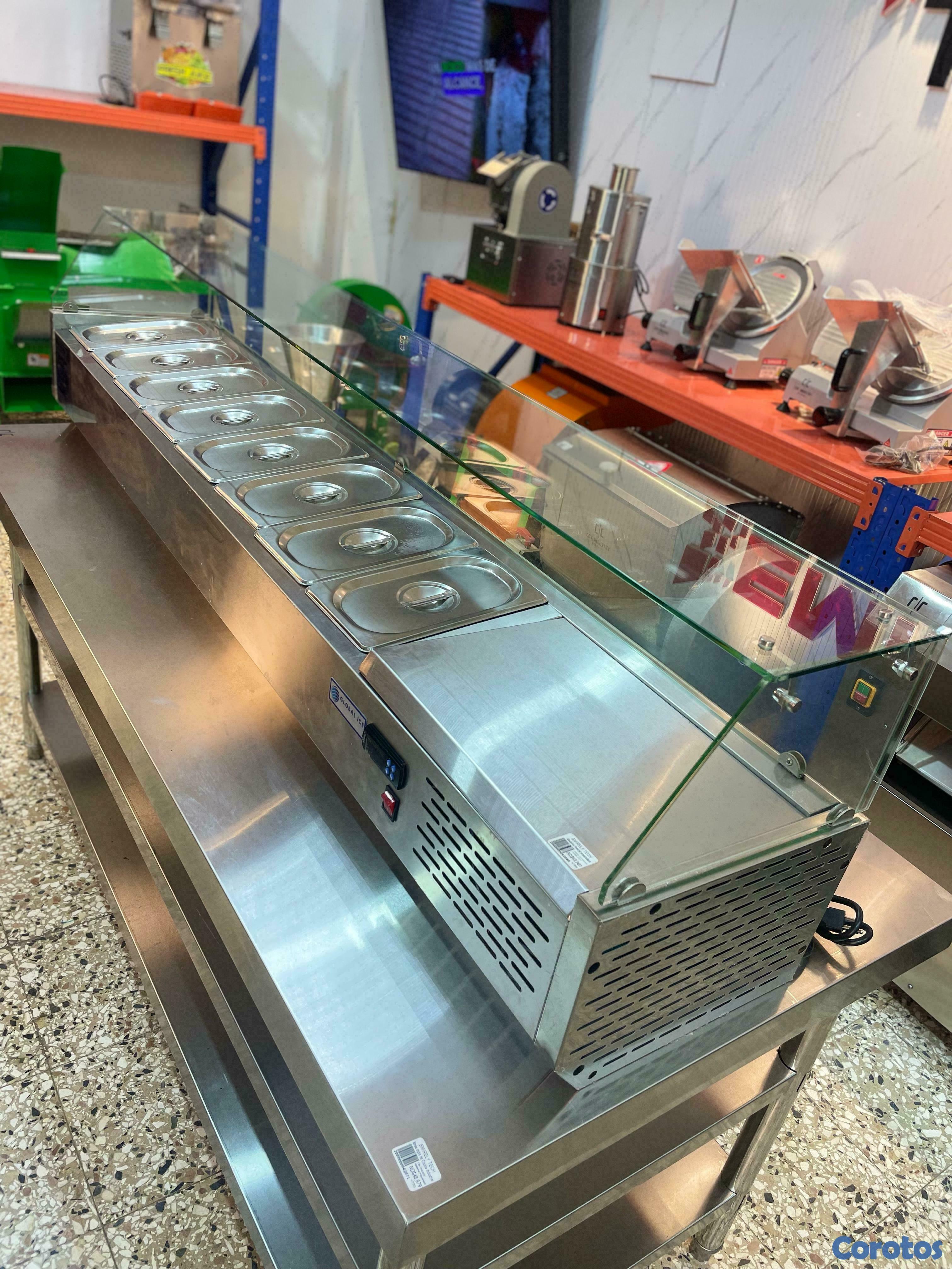 equipos profesionales - Ensaladera exhibidora vitrina fria barra ensaladas 10