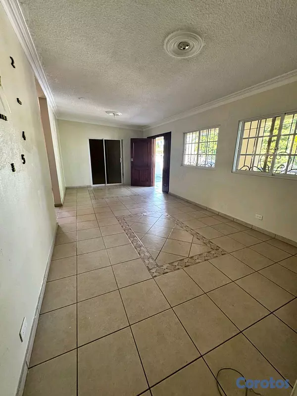 casas - Alquiler de Casa en Los Prados 8